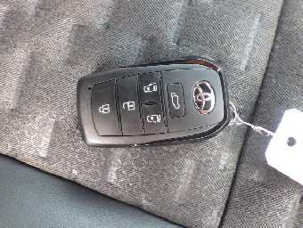 TOYOTA VOXY 2023 Image 6