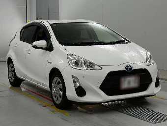 TOYOTA AQUA 2015 Image 5