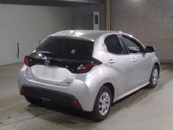 TOYOTA YARIS 2021 Image 2
