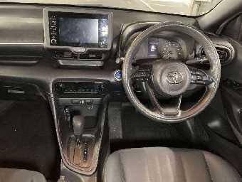 TOYOTA YARIS 2021 Image 6