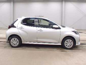 TOYOTA YARIS 2021 Image 3