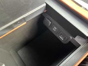 TOYOTA ALPHARD 2025 Image 18