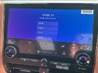 TOYOTA ALPHARD 2025 Image 4