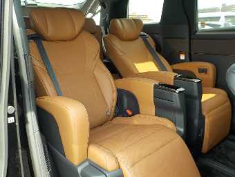 TOYOTA VELLFIRE 2025 Image 10