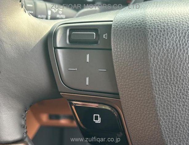 TOYOTA ALPHARD 2025 Image 9