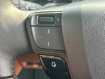 TOYOTA ALPHARD 2025 Image 9