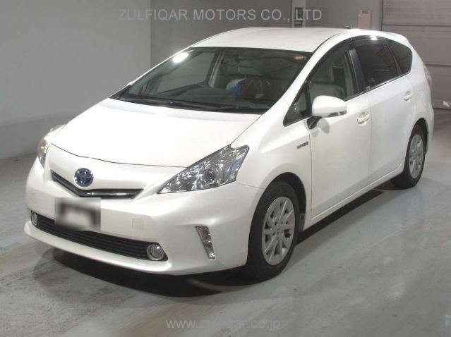 TOYOTA PRIUS ALPHA 2014 Image 1