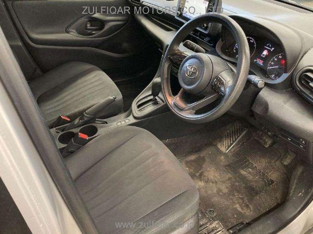 TOYOTA YARIS 2021 Image 5