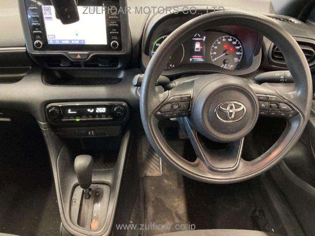 TOYOTA YARIS 2021 Image 6