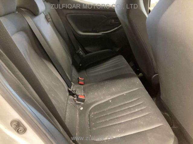 TOYOTA YARIS 2021 Image 7