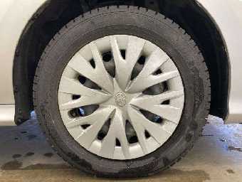 TOYOTA YARIS 2021 Image 9