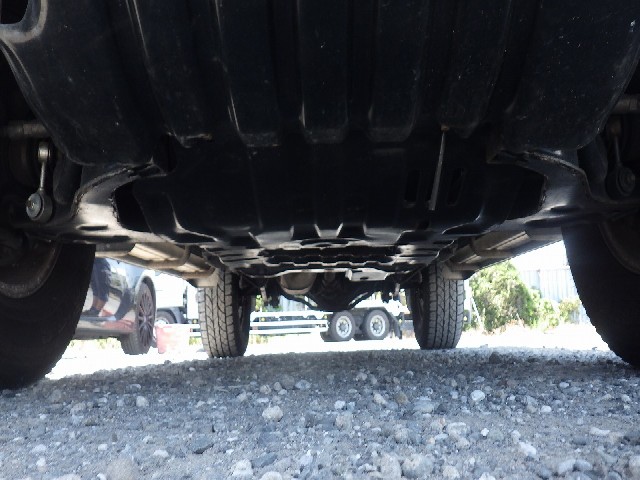 MITSUBISHI PAJERO 1999 Image 22
