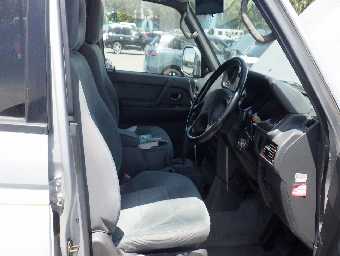MITSUBISHI PAJERO 1999 Image 5