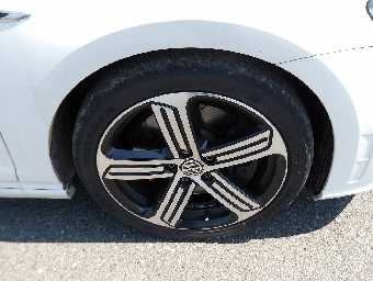 VOLKSWAGEN GOLF R 2015 Image 17
