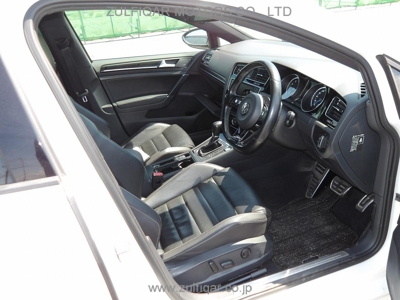 VOLKSWAGEN GOLF R 2015 Image 5