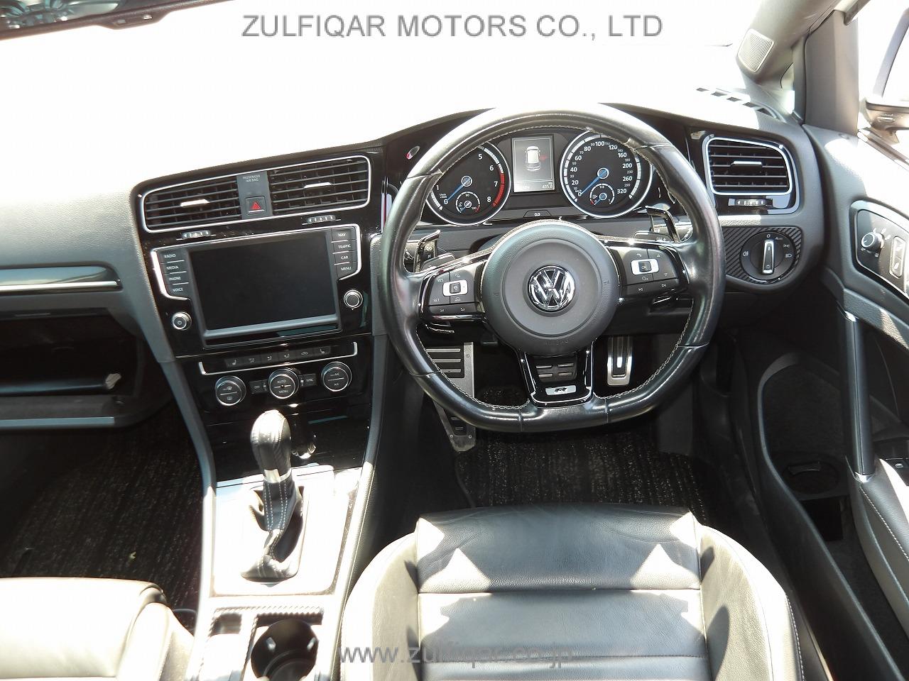 VOLKSWAGEN GOLF R 2015 Image 6