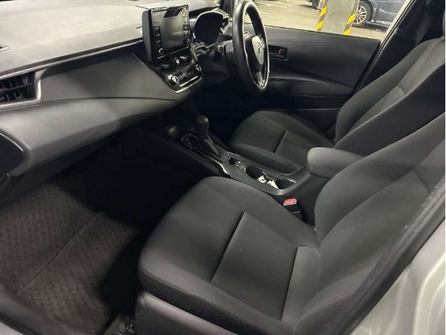 TOYOTA COROLLA TOURING 2021 Image 19