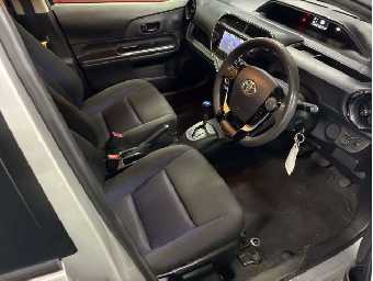 TOYOTA AQUA 2021 Image 7