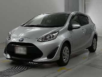 TOYOTA AQUA 2019 Image 1