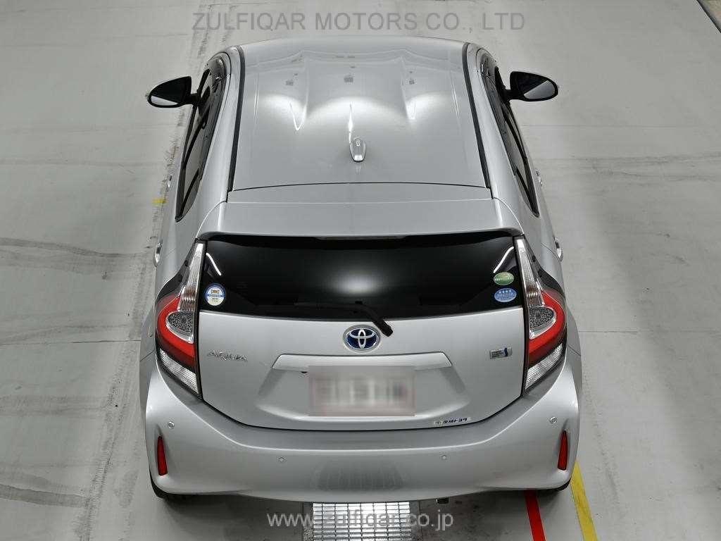 TOYOTA AQUA 2019 Image 8