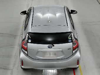 TOYOTA AQUA 2019 Image 8