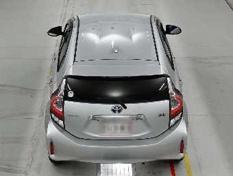 TOYOTA AQUA 2017 Image 8