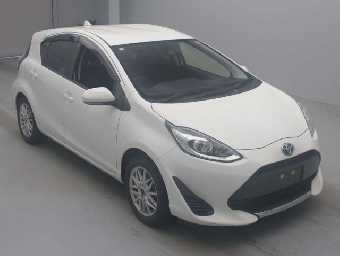 TOYOTA AQUA 2021 Image 3