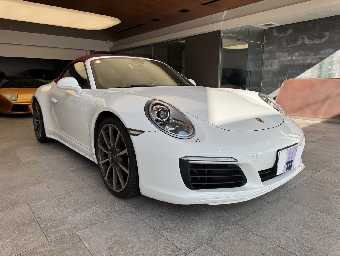 PORSCHE 911 2016 Image 11