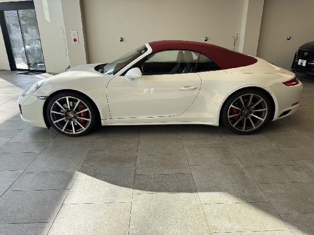 PORSCHE 911 2016 Image 22