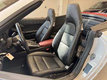 PORSCHE 911 2016 Image 19