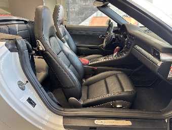 PORSCHE 911 2016 Image 22