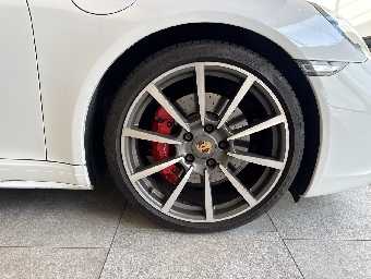 PORSCHE 911 2016 Image 28