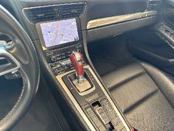 PORSCHE 911 2016 Image 43