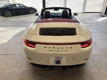 PORSCHE 911 2016 Image 6