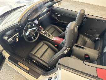 PORSCHE 911 2016 Image 47