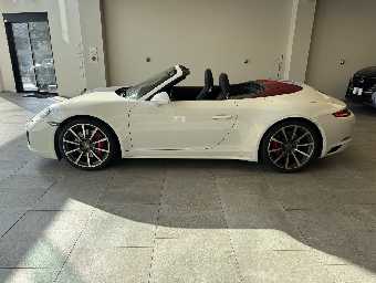 PORSCHE 911 2016 Image 8