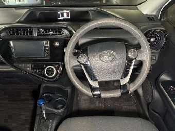 TOYOTA AQUA 2019 Image 6