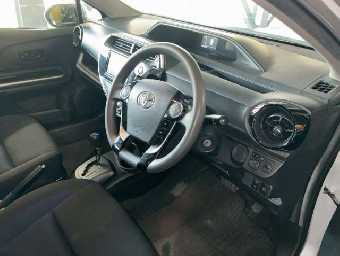 TOYOTA AQUA 2021 Image 5