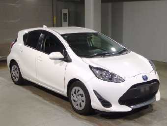 TOYOTA AQUA 2020 Image 3