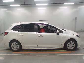 TOYOTA COROLLA TOURING 2020 Image 3