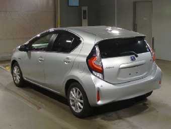 TOYOTA AQUA 2019 Image 4