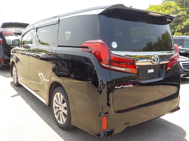 TOYOTA ALPHARD 2022 Image 21