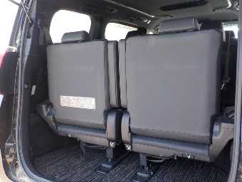 TOYOTA ALPHARD 2022 Image 12