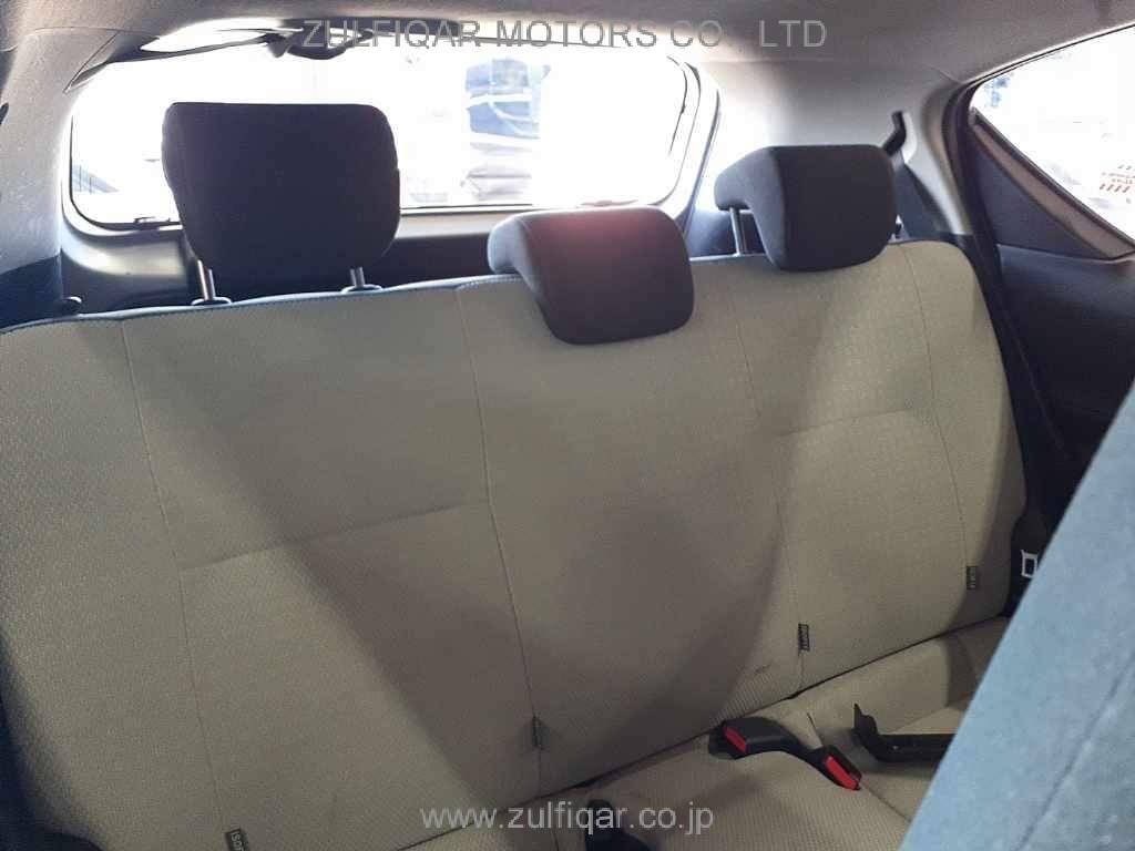 TOYOTA AQUA 2018 Image 11