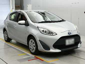 TOYOTA AQUA 2018 Image 5