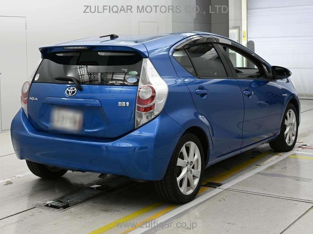 TOYOTA AQUA 2014 Image 2