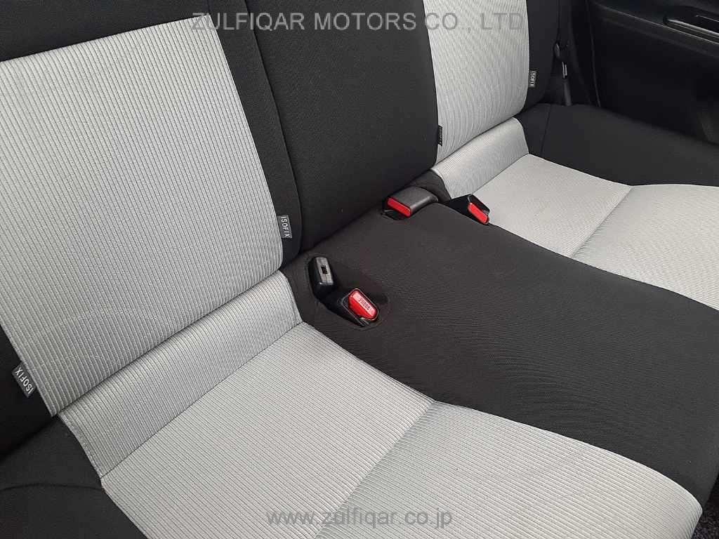TOYOTA AQUA 2014 Image 11