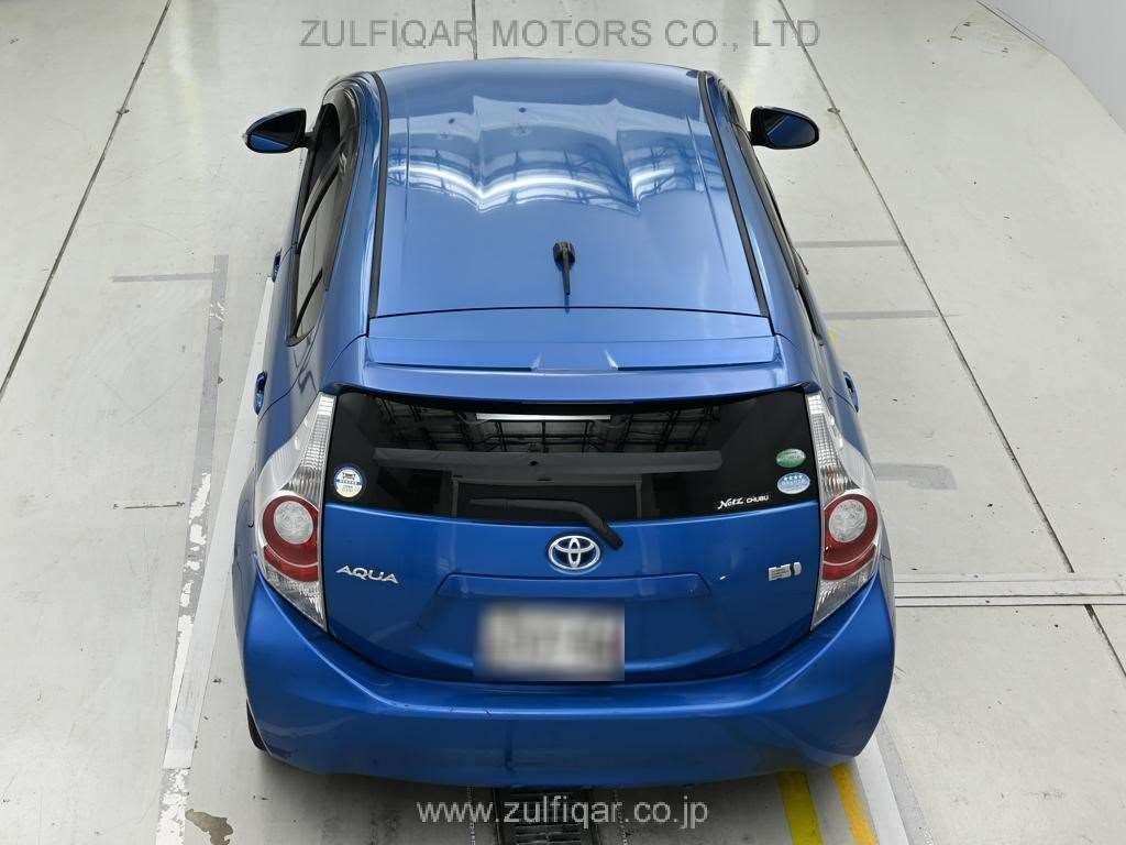 TOYOTA AQUA 2014 Image 8
