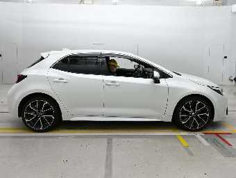TOYOTA COROLLA SPORT 2024 Image 3