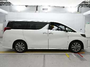 TOYOTA ALPHARD 2021 Image 3